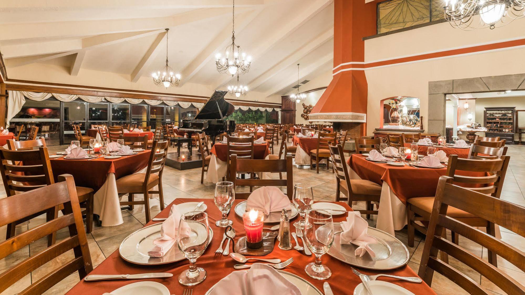 Hotel Soleil La Antigua Екстер'єр фото