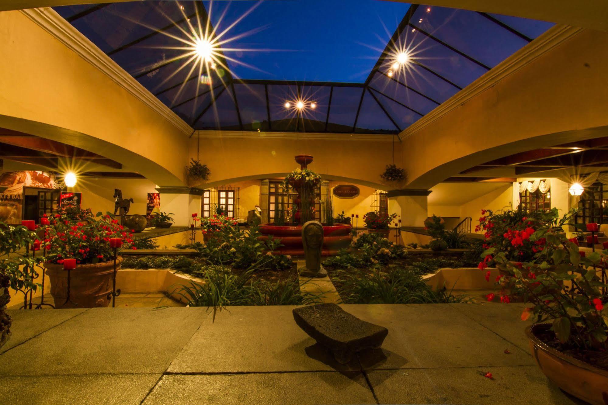 Hotel Soleil La Antigua Екстер'єр фото